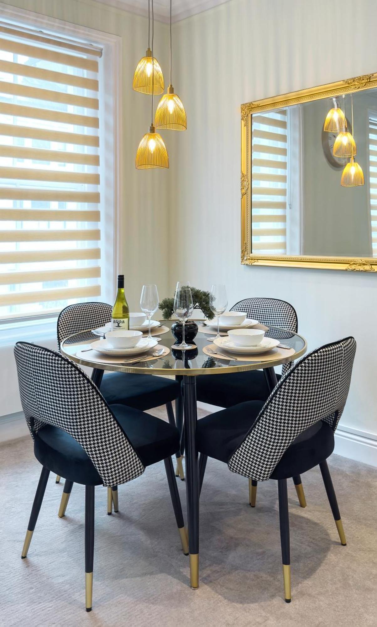 Cosy Flat 5 Min From Holland Park Station! London Apartamento Exterior foto