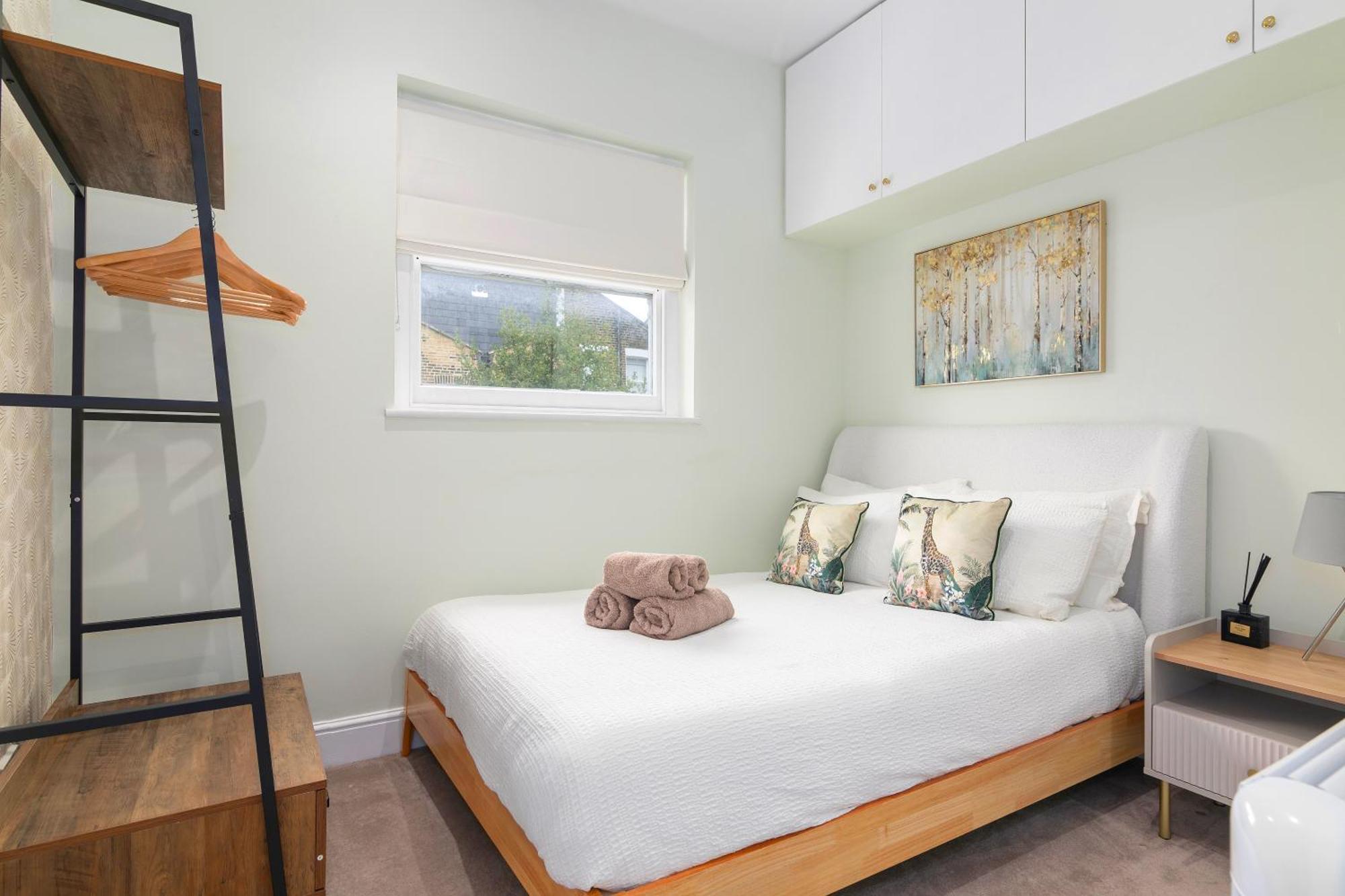 Cosy Flat 5 Min From Holland Park Station! London Apartamento Exterior foto