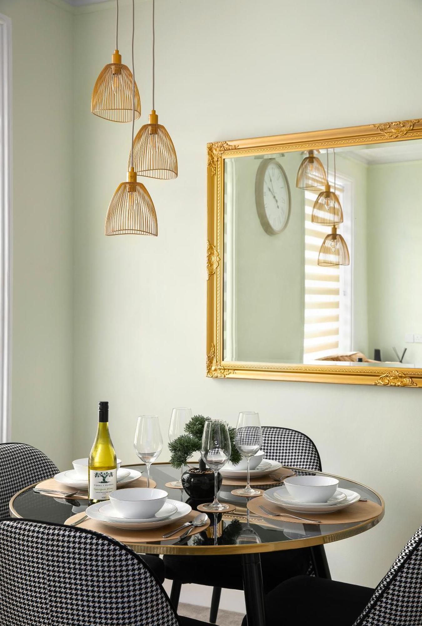 Cosy Flat 5 Min From Holland Park Station! London Apartamento Exterior foto