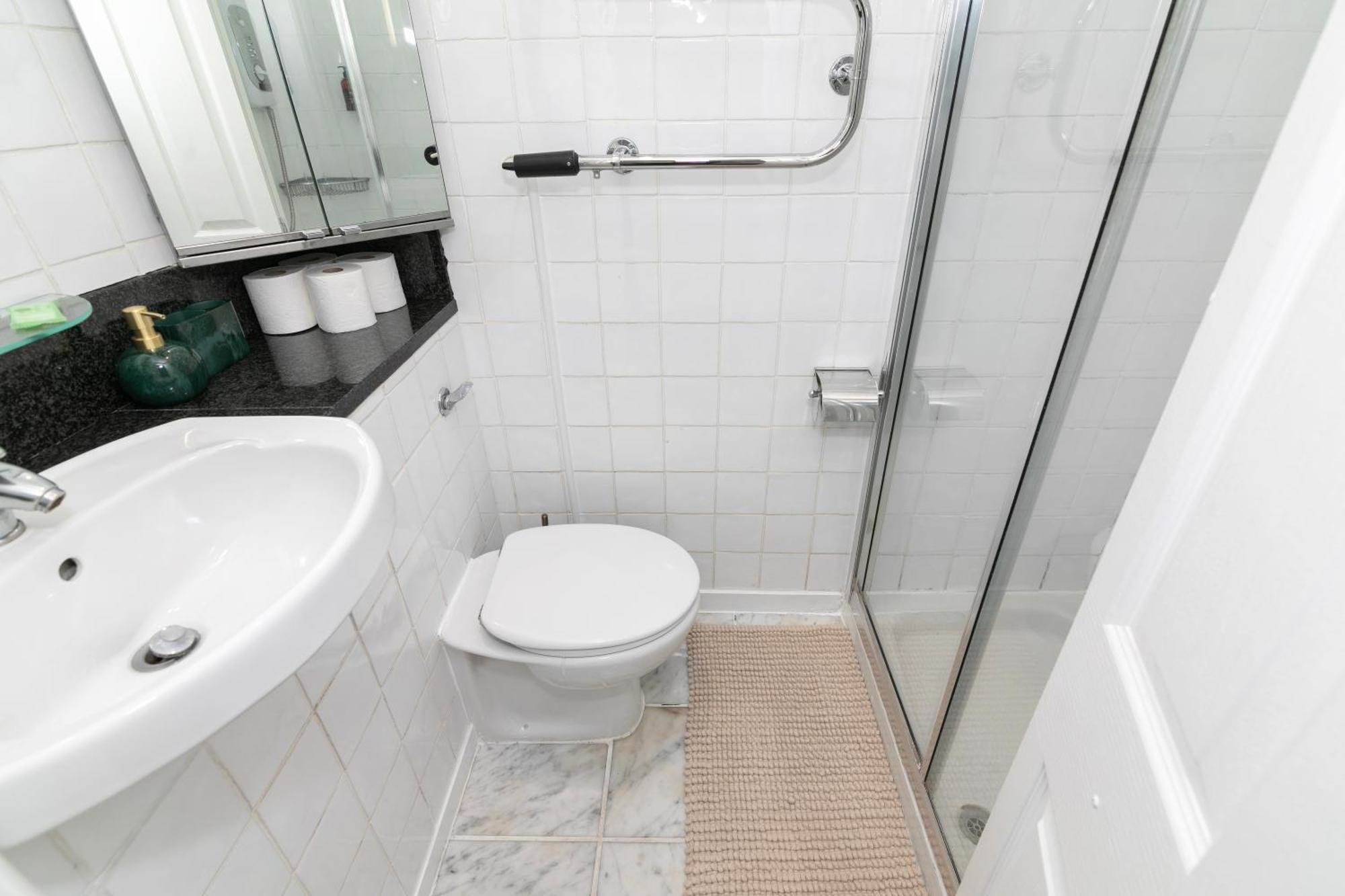 Cosy Flat 5 Min From Holland Park Station! London Apartamento Exterior foto
